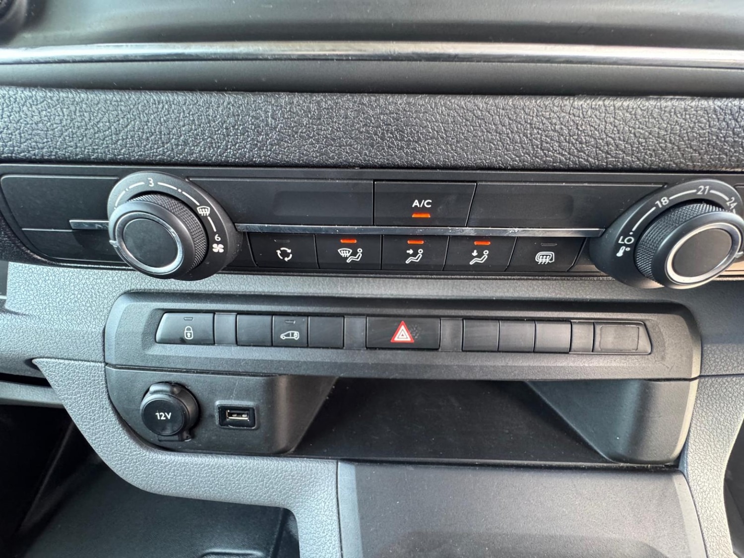 Used Vauxhall Vivaro 2020 for sale - 78018268: Photo 22