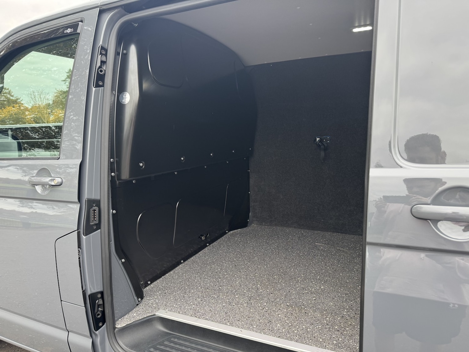 Used Volkswagen Transporter 2024 for sale - 76536690: Photo 17