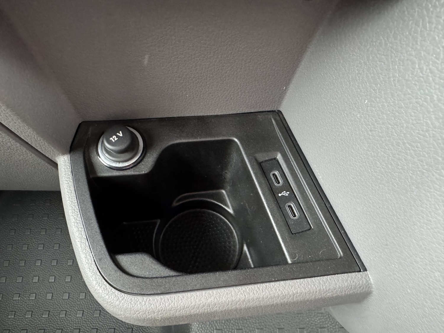 Used Volkswagen Transporter 2024 for sale - 76536690: Photo 28