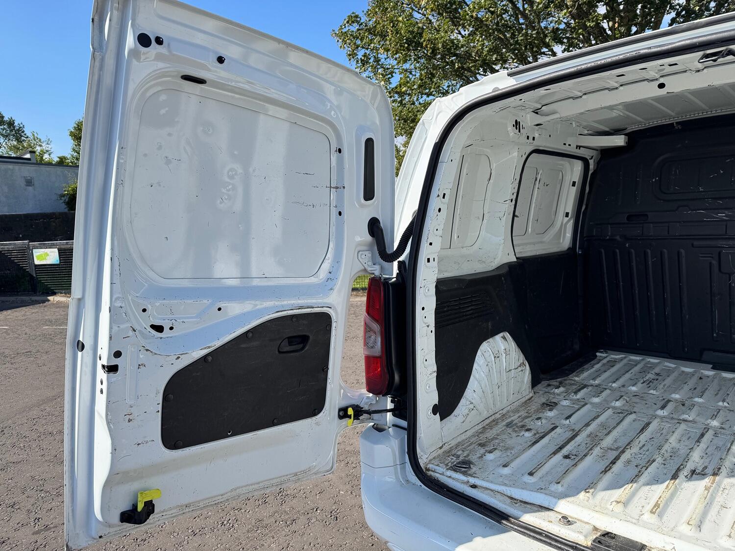 Used Vauxhall Combo 2020 for sale - 75621230: Photo 10
