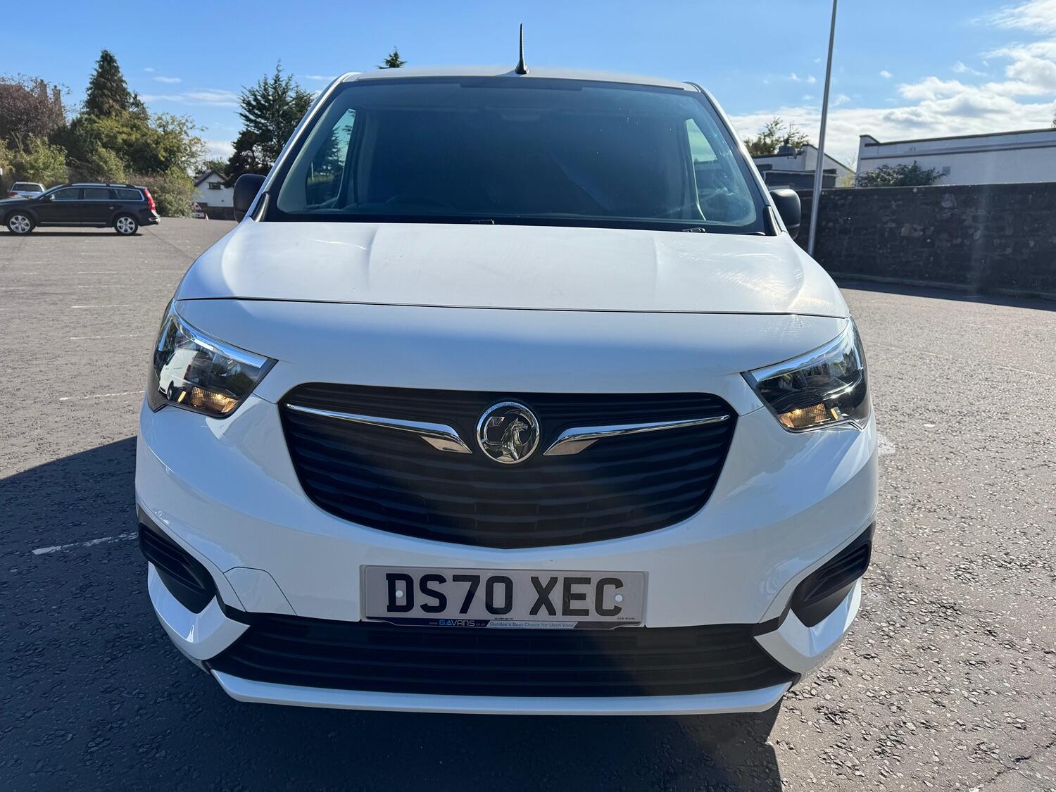 Used Vauxhall Combo 2020 for sale - 75621230: Photo 2