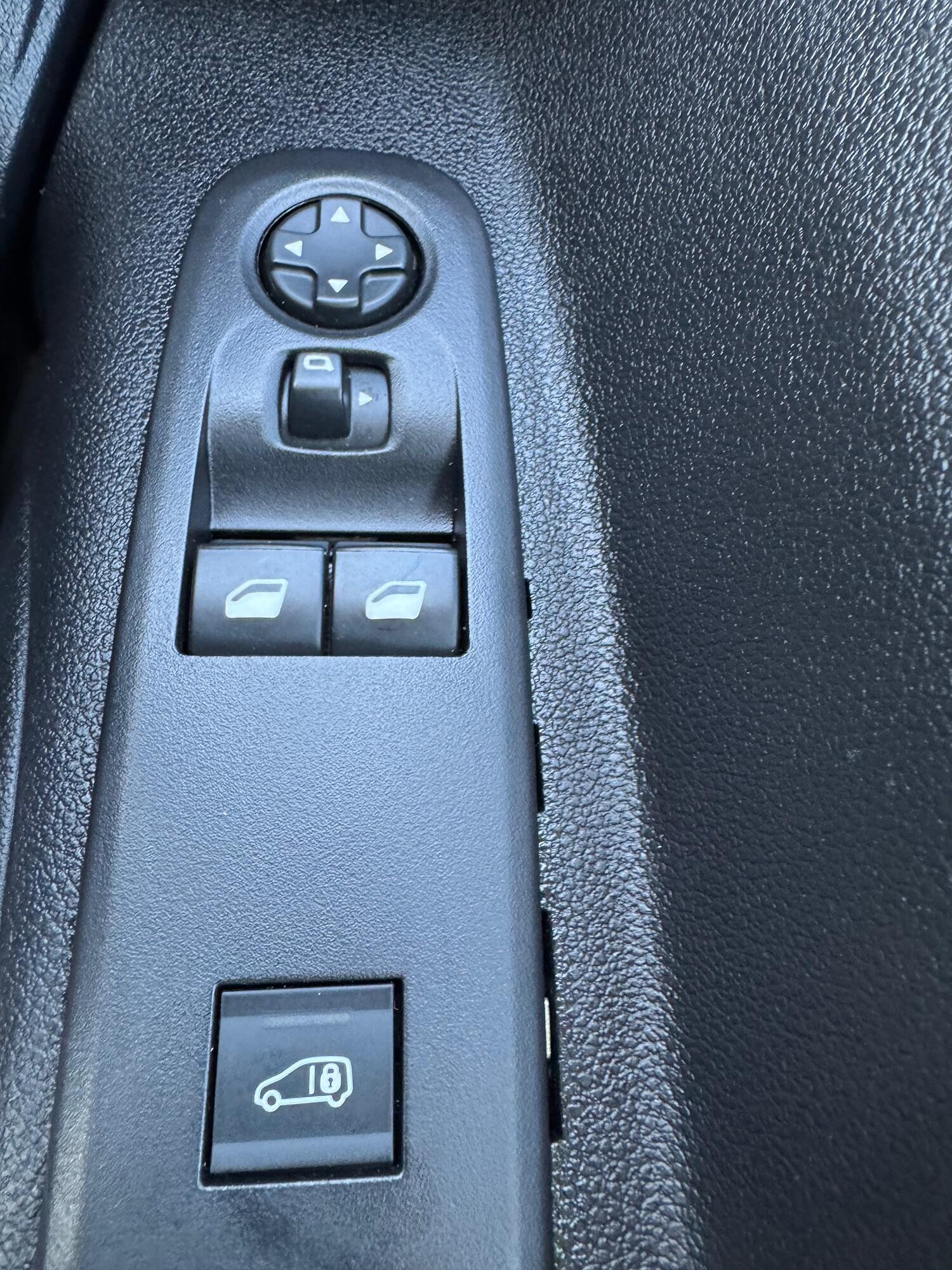 Used Vauxhall Combo 2020 for sale - 75621230: Photo 22