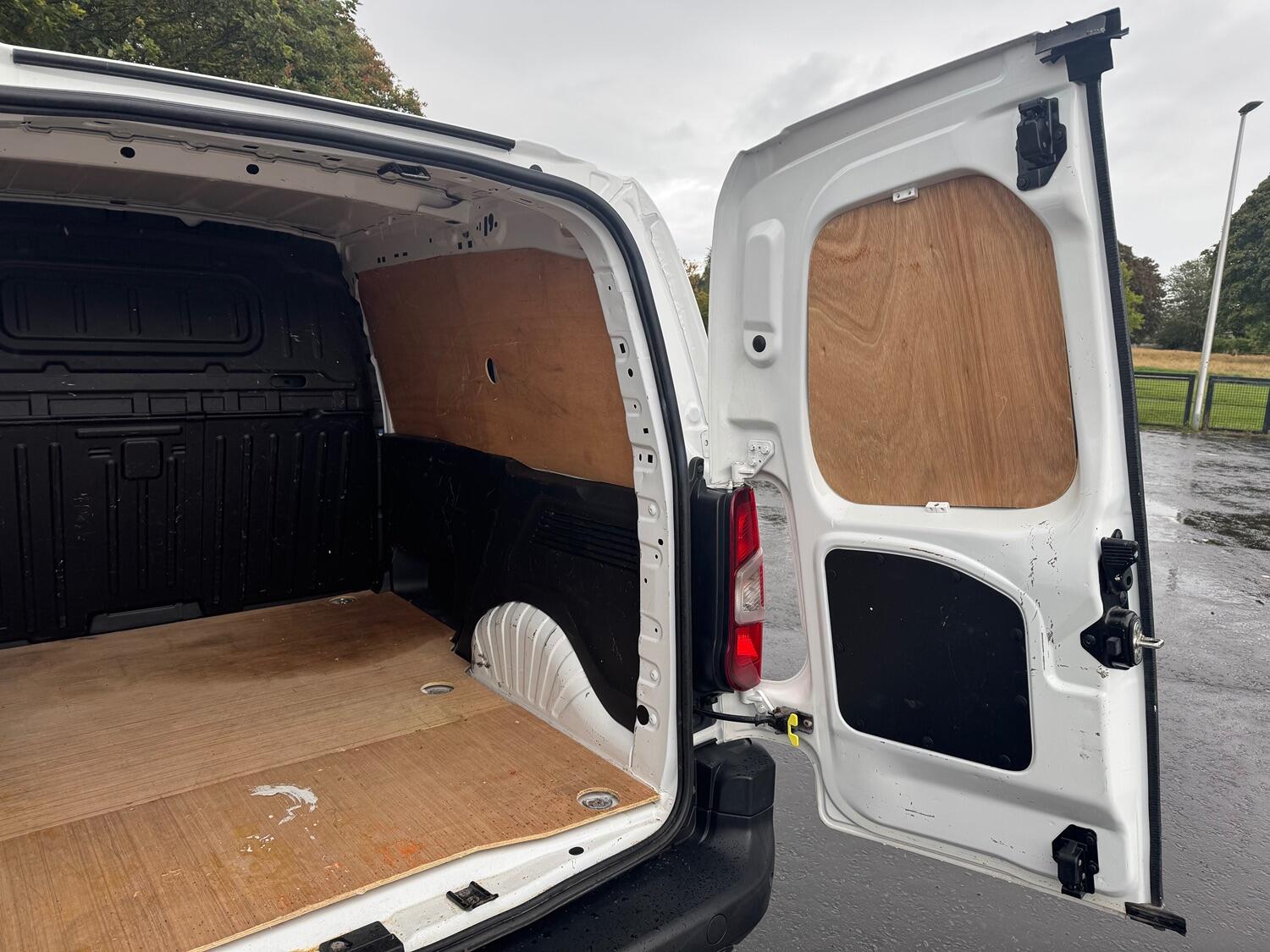Used Vauxhall Combo 2021 for sale - 77807066: Photo 11