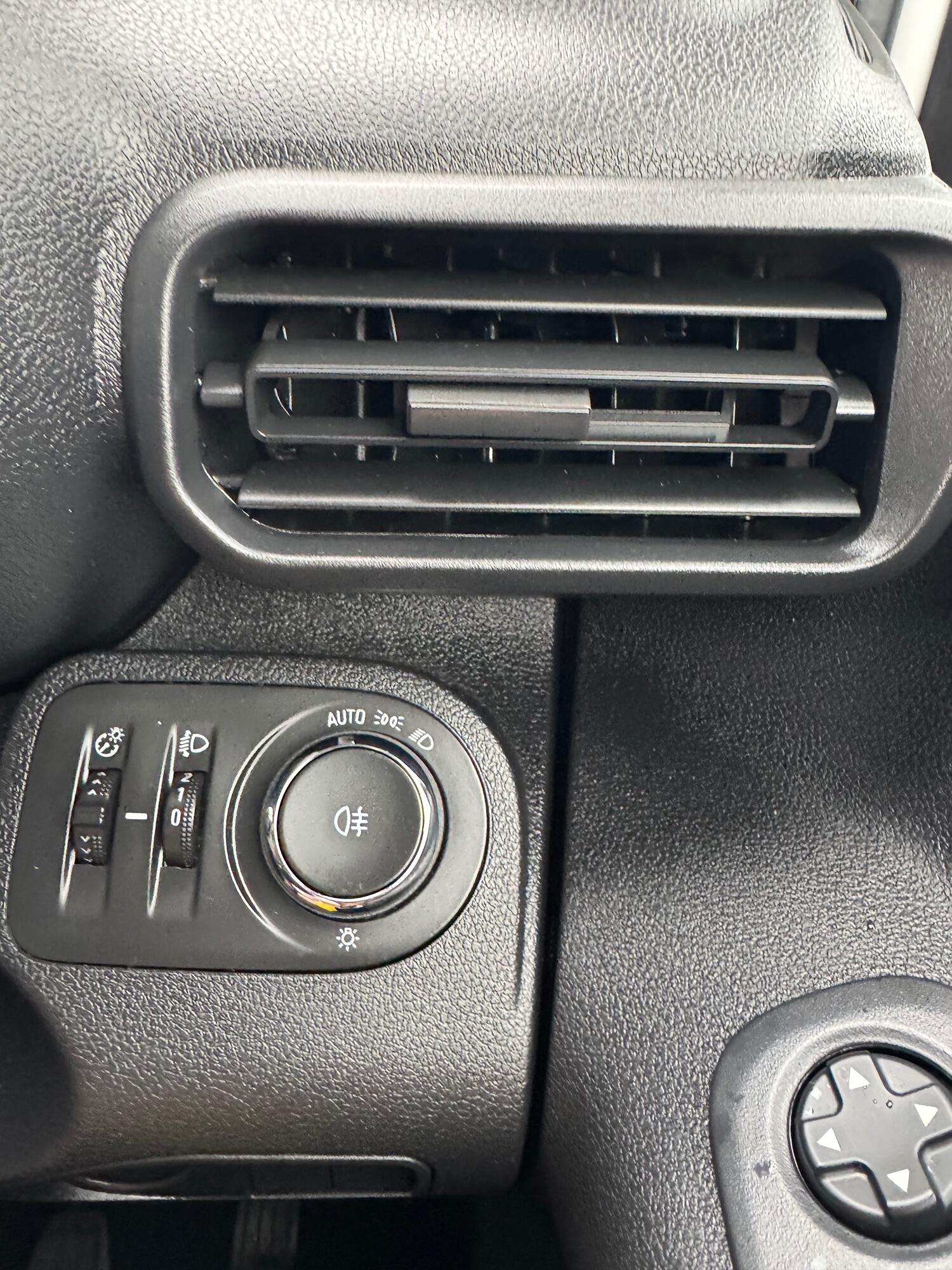 Used Vauxhall Combo 2021 for sale - 77807066: Photo 25