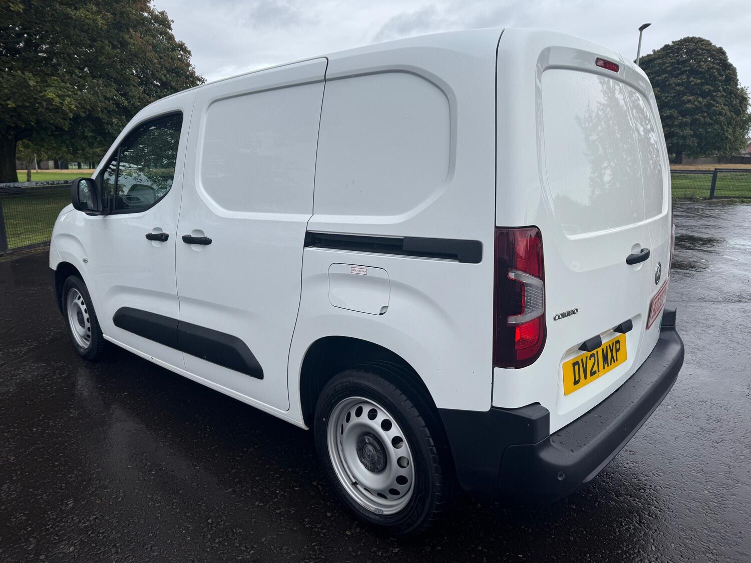 Used Vauxhall Combo 2021 for sale - 77807066: Photo 3