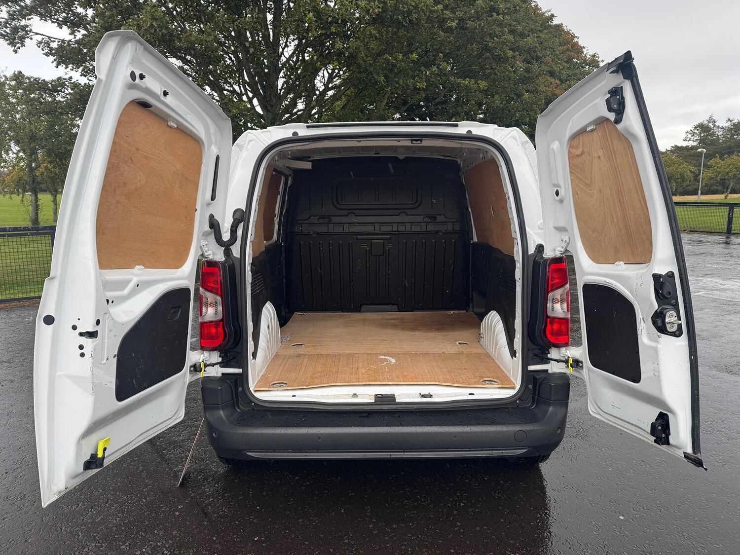 Used Vauxhall Combo 2021 for sale - 77807066: Photo 9