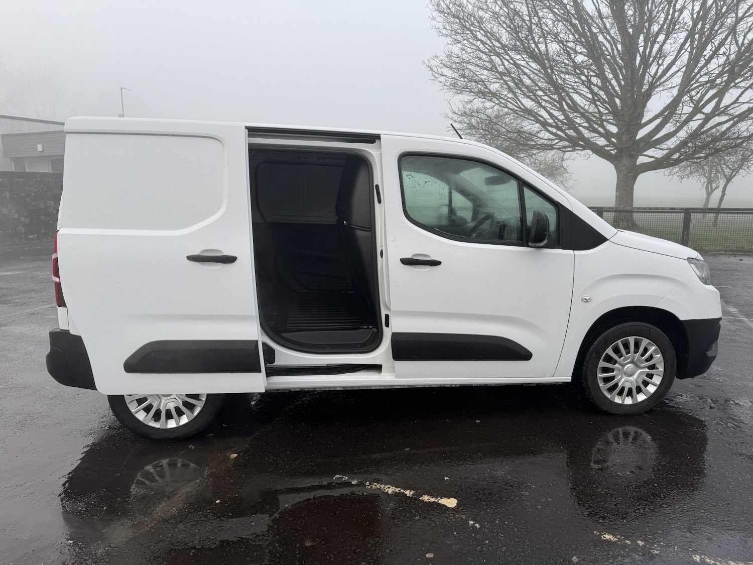 Used Toyota ProAce 2023 for sale - 77807071: Photo 9