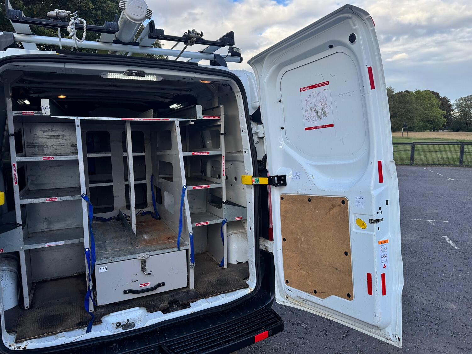 Used Ford Transit Custom 2018 for sale - 75898470: Photo 11