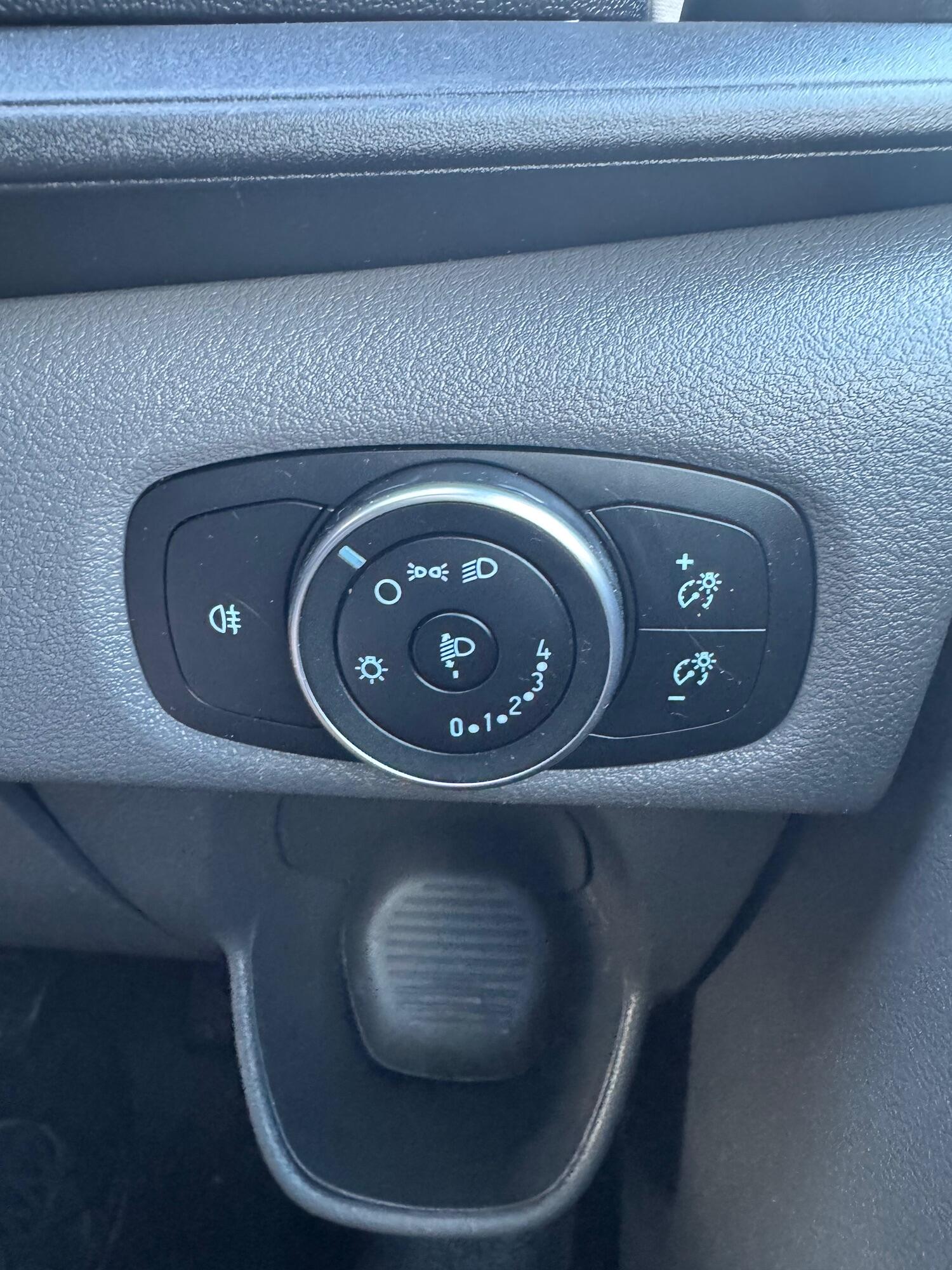 Used Ford Transit Custom 2018 for sale - 75898470: Photo 24