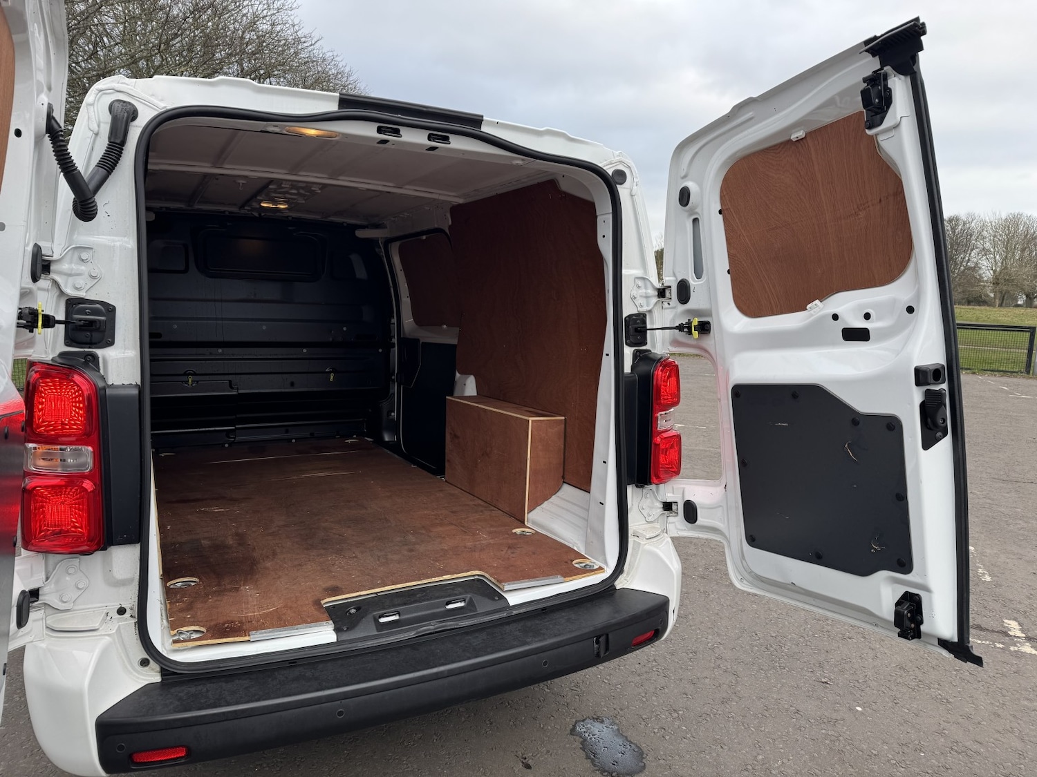 Used Vauxhall Vivaro 2020 for sale - 78056913: Photo 11