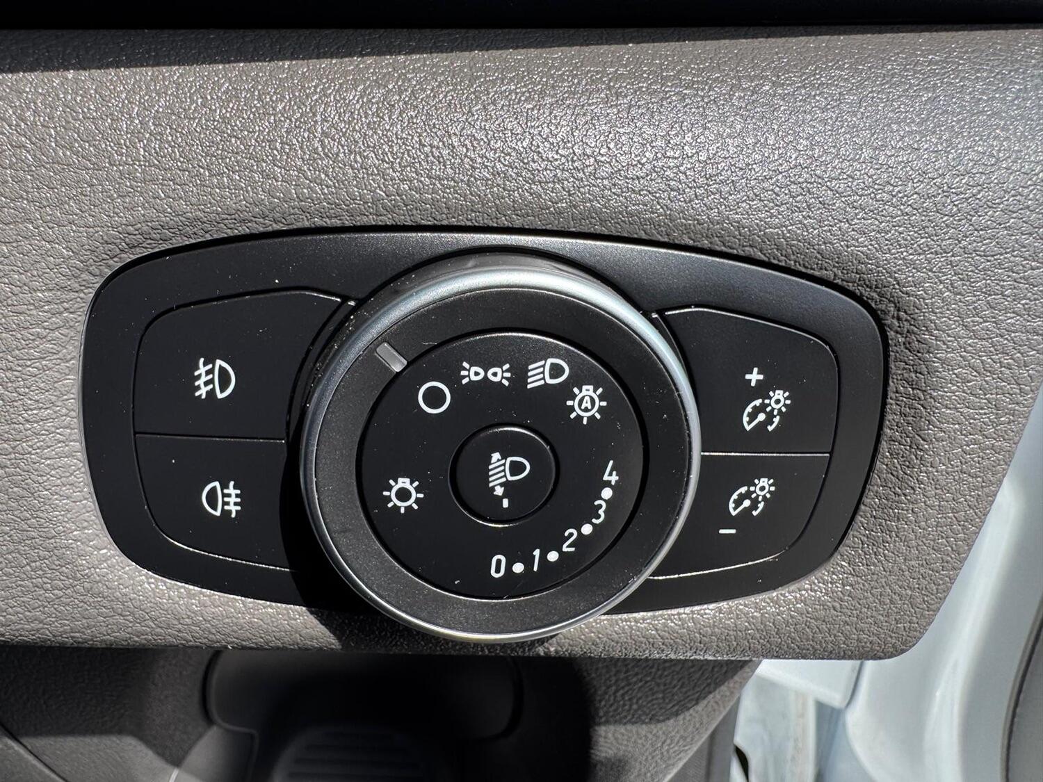 Used Ford Transit Custom 2023 for sale - 77954083: Photo 19