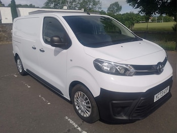 Used Toyota ProAce 2023 for sale - 79205465: Photo