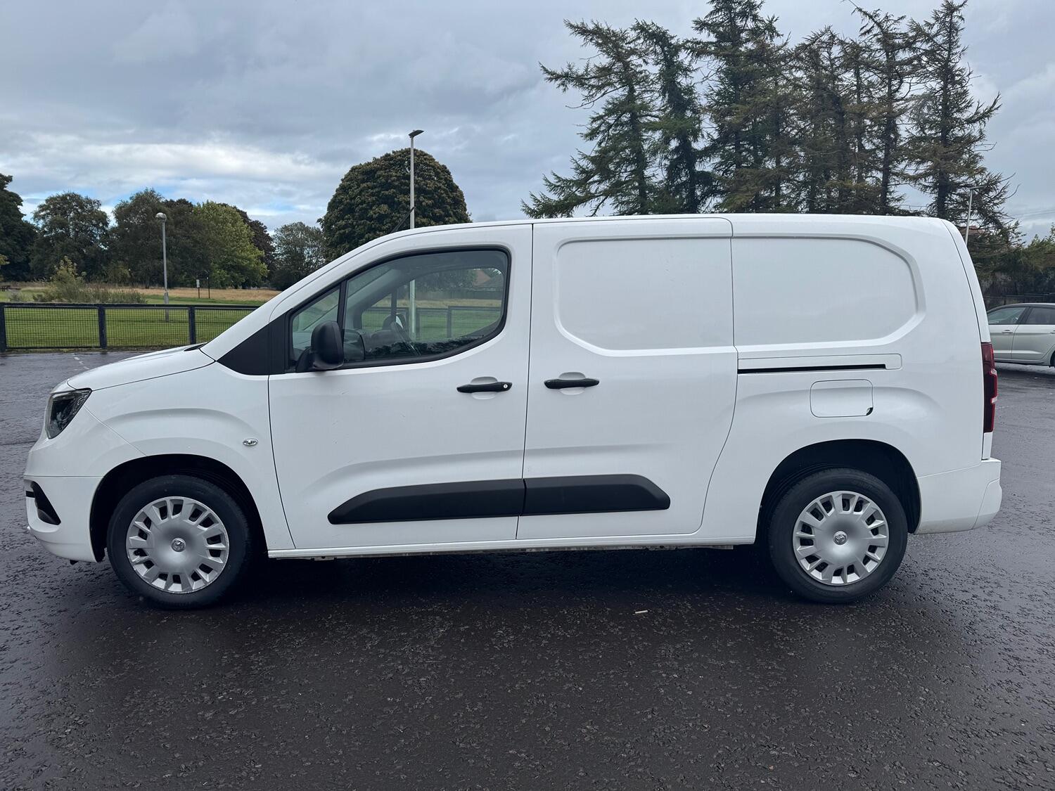 Used Vauxhall Combo 2020 for sale - 77807068: Photo 5