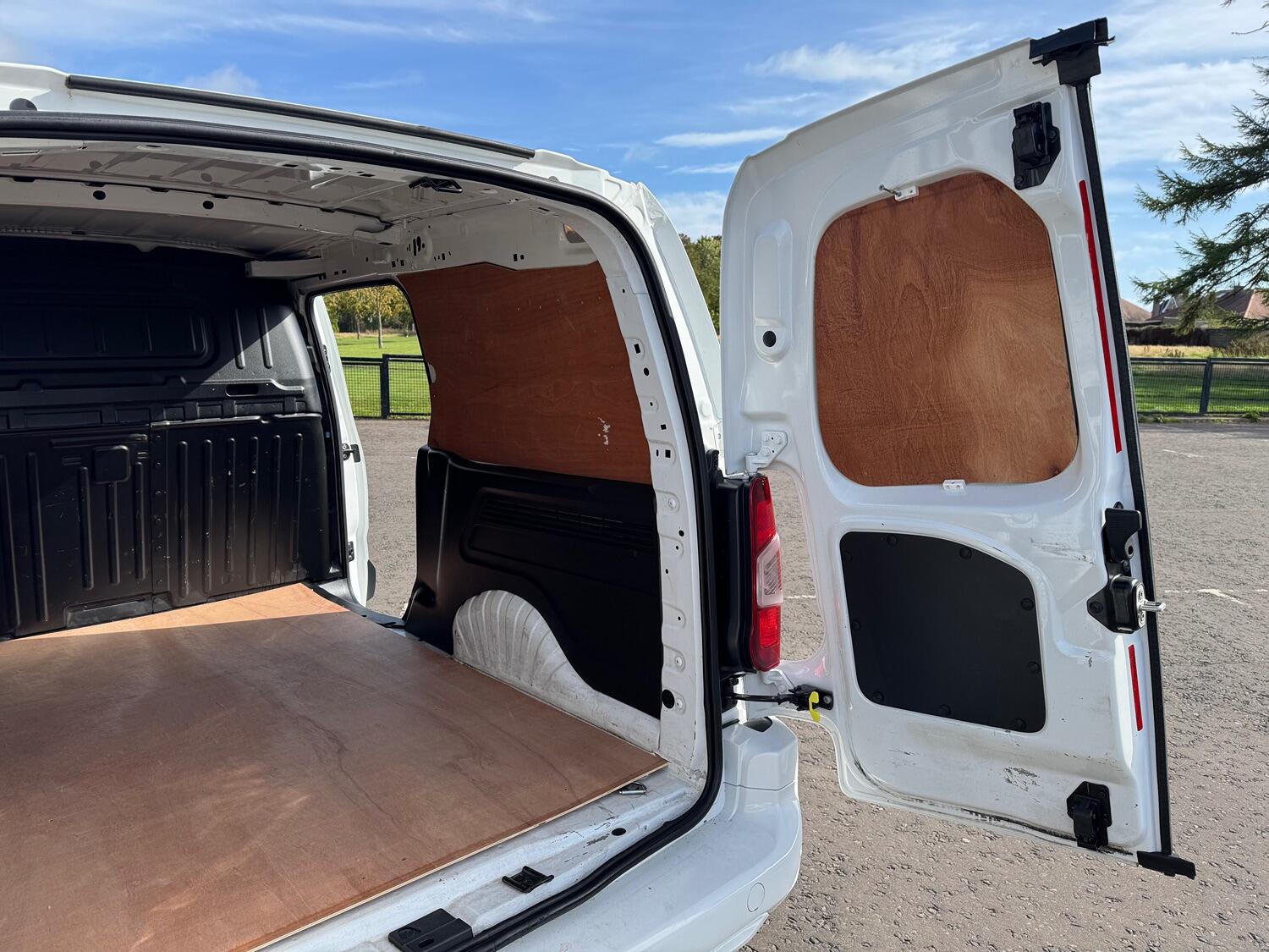 Used Vauxhall Combo 2020 for sale - 77735806: Photo 12