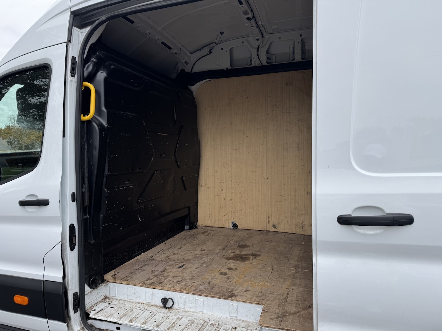 Used Ford Transit 2024 for sale - 76305551: Photo 11