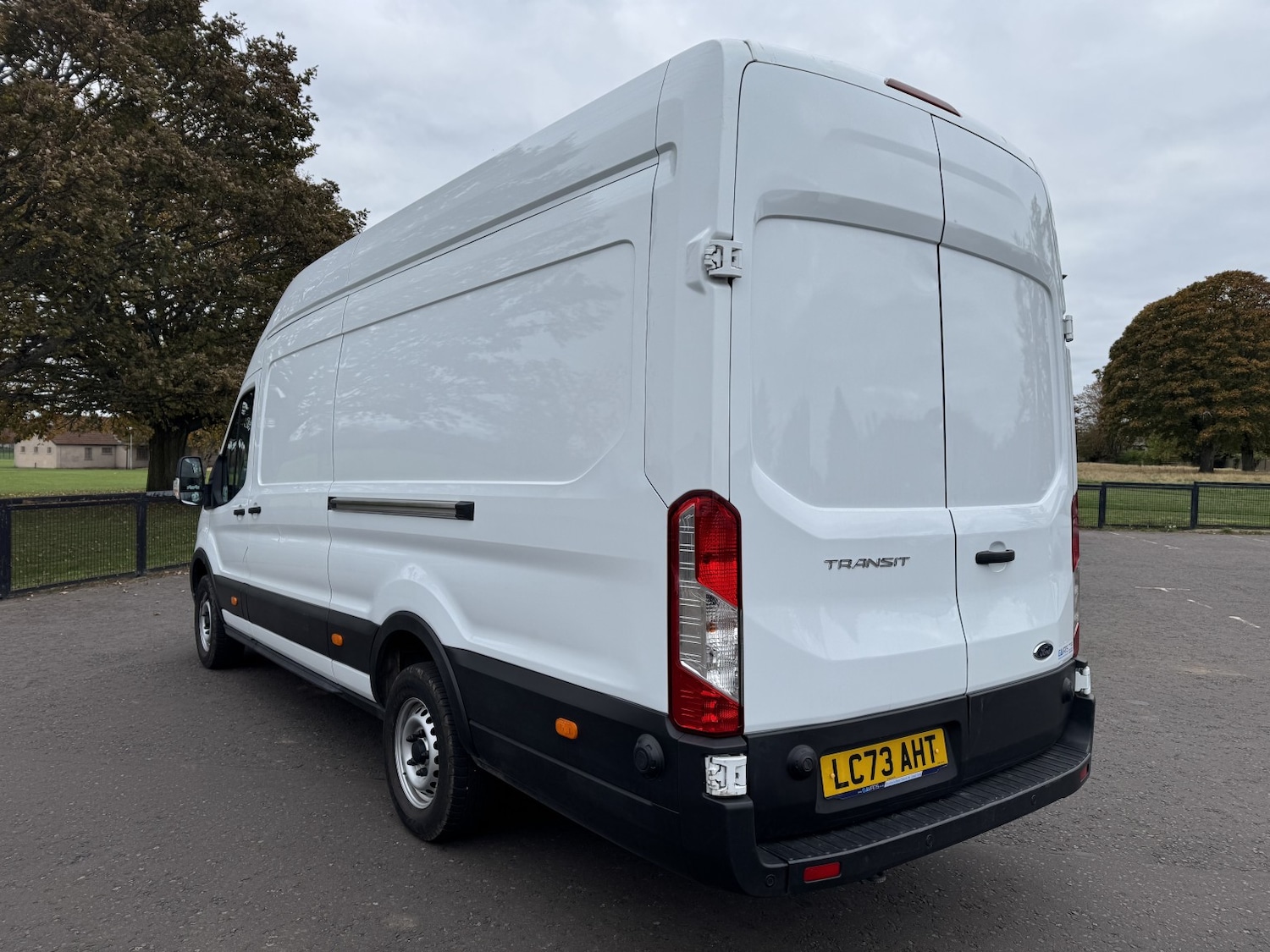 Used Ford Transit 2024 for sale - 76305551: Photo 3