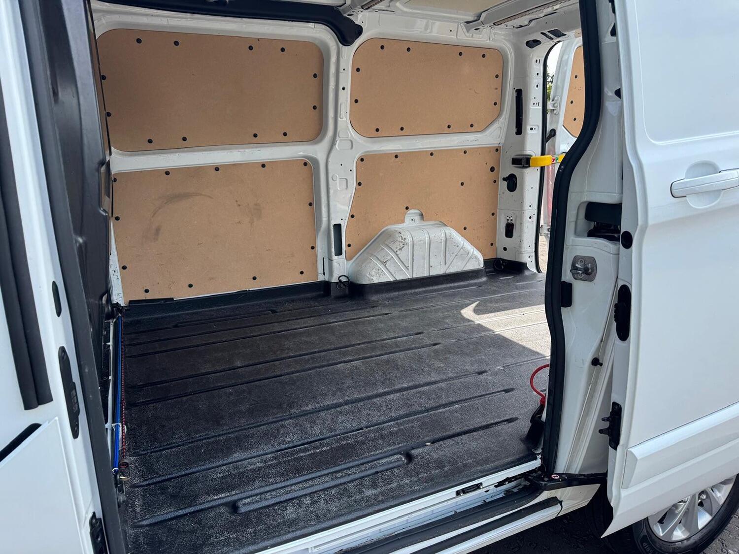 Used Ford Transit Custom 2023 for sale - 78112133: Photo 10