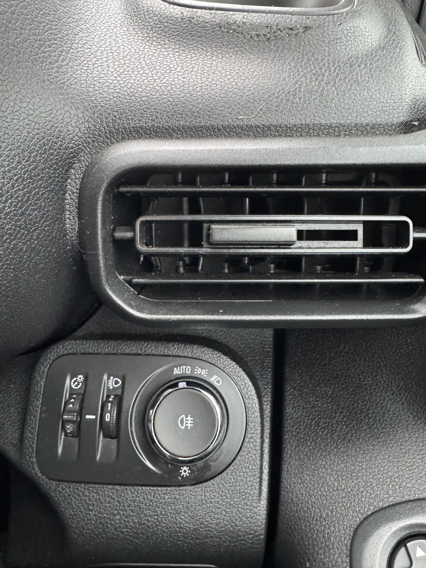 Used Vauxhall Combo 2021 for sale - 77807084: Photo 25