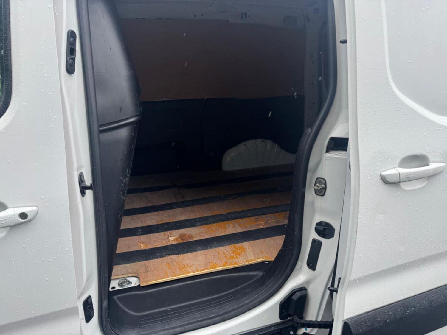 Used Vauxhall Combo 2019 for sale - 75255737: Photo 9