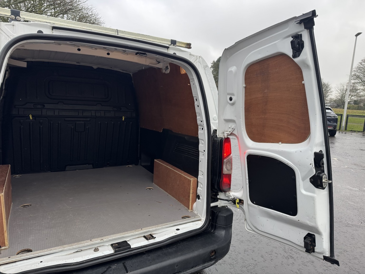 Used Citroen Berlingo 2021 for sale - 77735652: Photo 11