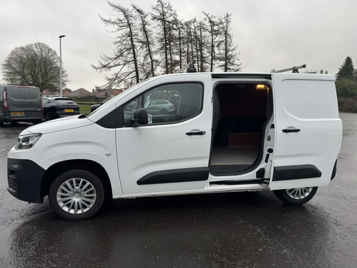 Used Citroen Berlingo 2021 for sale - 77735652: Photo 12
