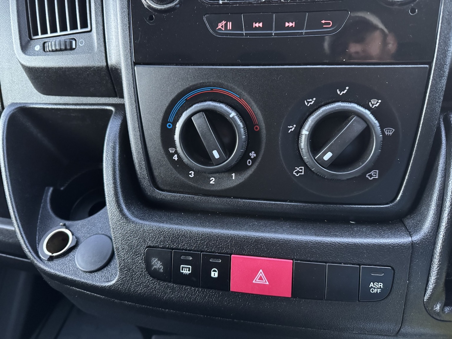 Used Citroen Relay 2017 for sale - 76605870: Photo 27