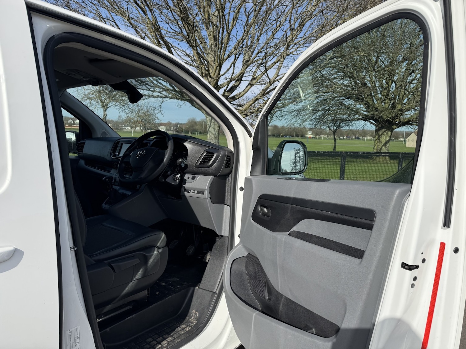 Used Vauxhall Vivaro 2021 for sale - 77991572: Photo 18