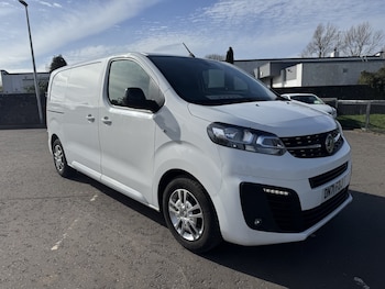 Vauxhall Vivaro feature image
