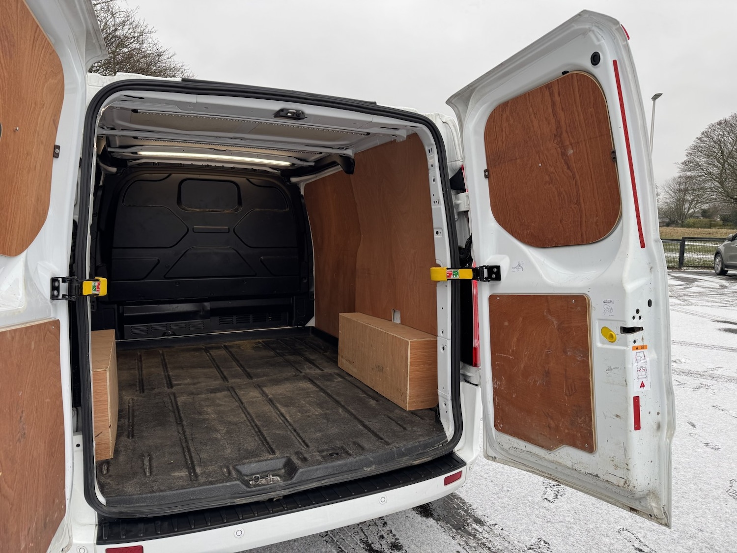 Used Ford Transit Custom 2023 for sale - 77774802: Photo 11