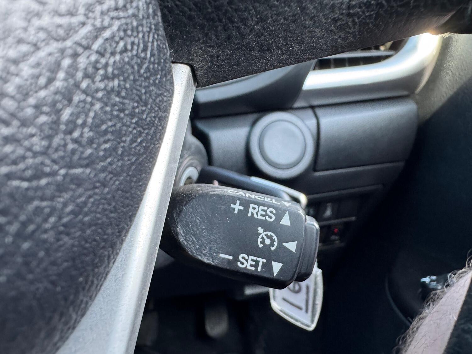 Used Toyota Hilux 2018 for sale - 76794664: Photo 20