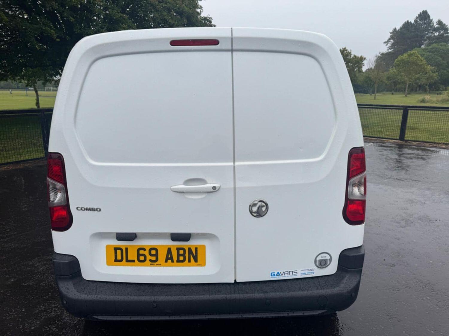 Used Vauxhall Combo 2019 for sale - 76794669: Photo 6