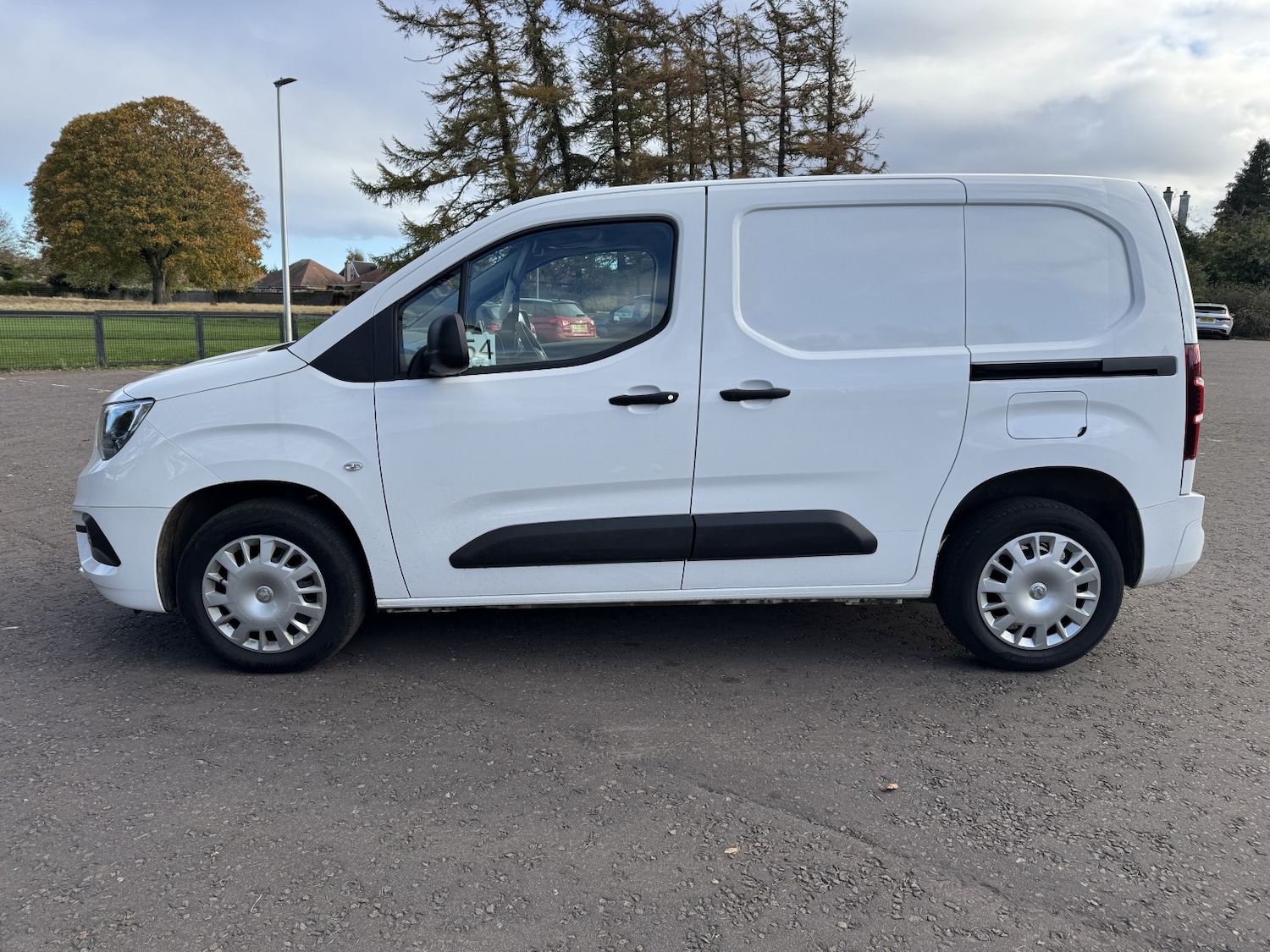 Used Vauxhall Combo 2022 for sale - 77807083: Photo 4