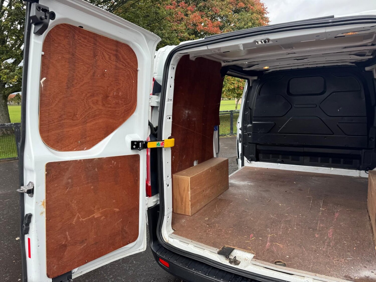 Used Ford Transit Custom 2021 for sale - 76149309: Photo 10