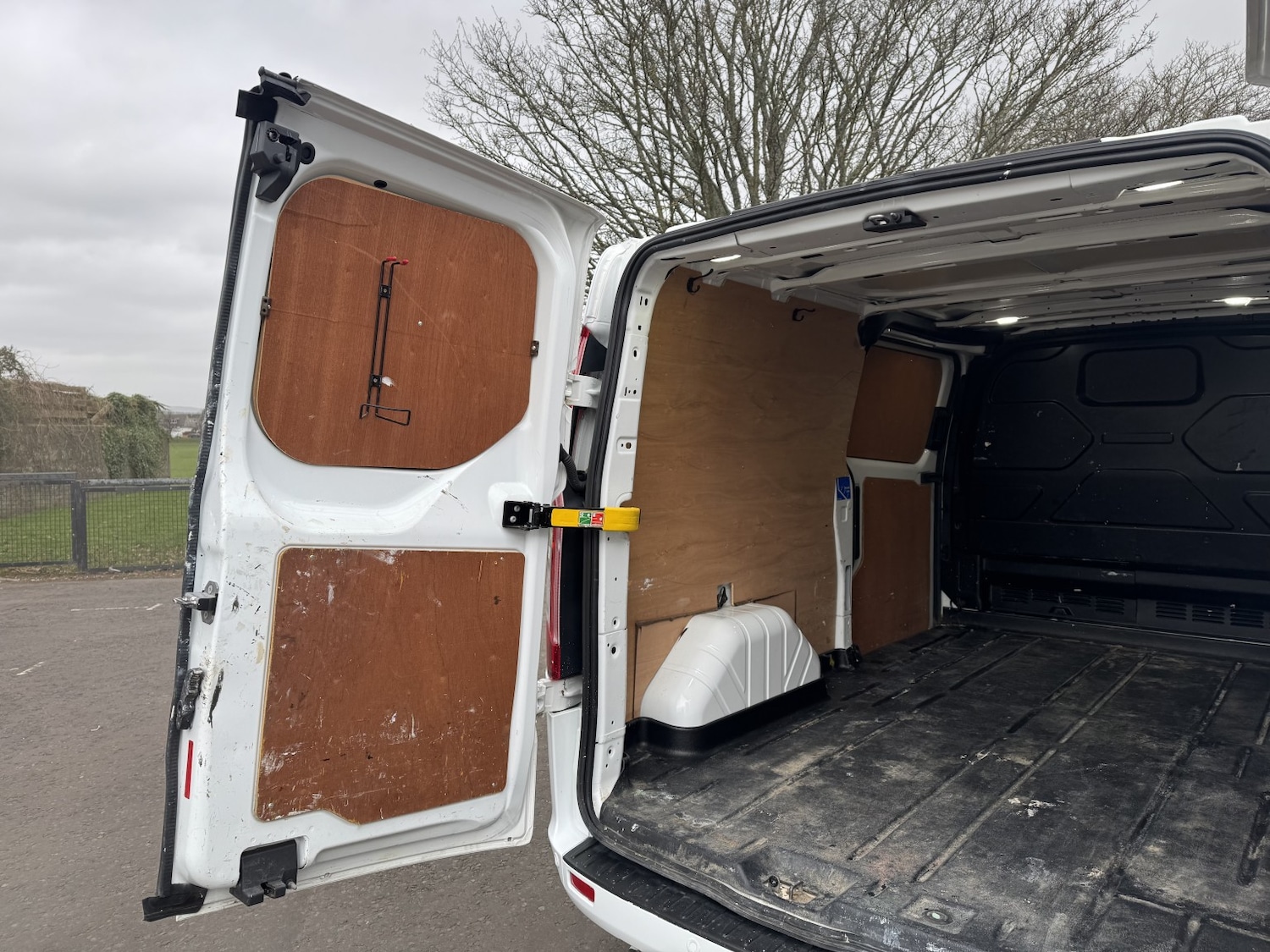 Used Ford Transit Custom 2022 for sale - 77807111: Photo 16