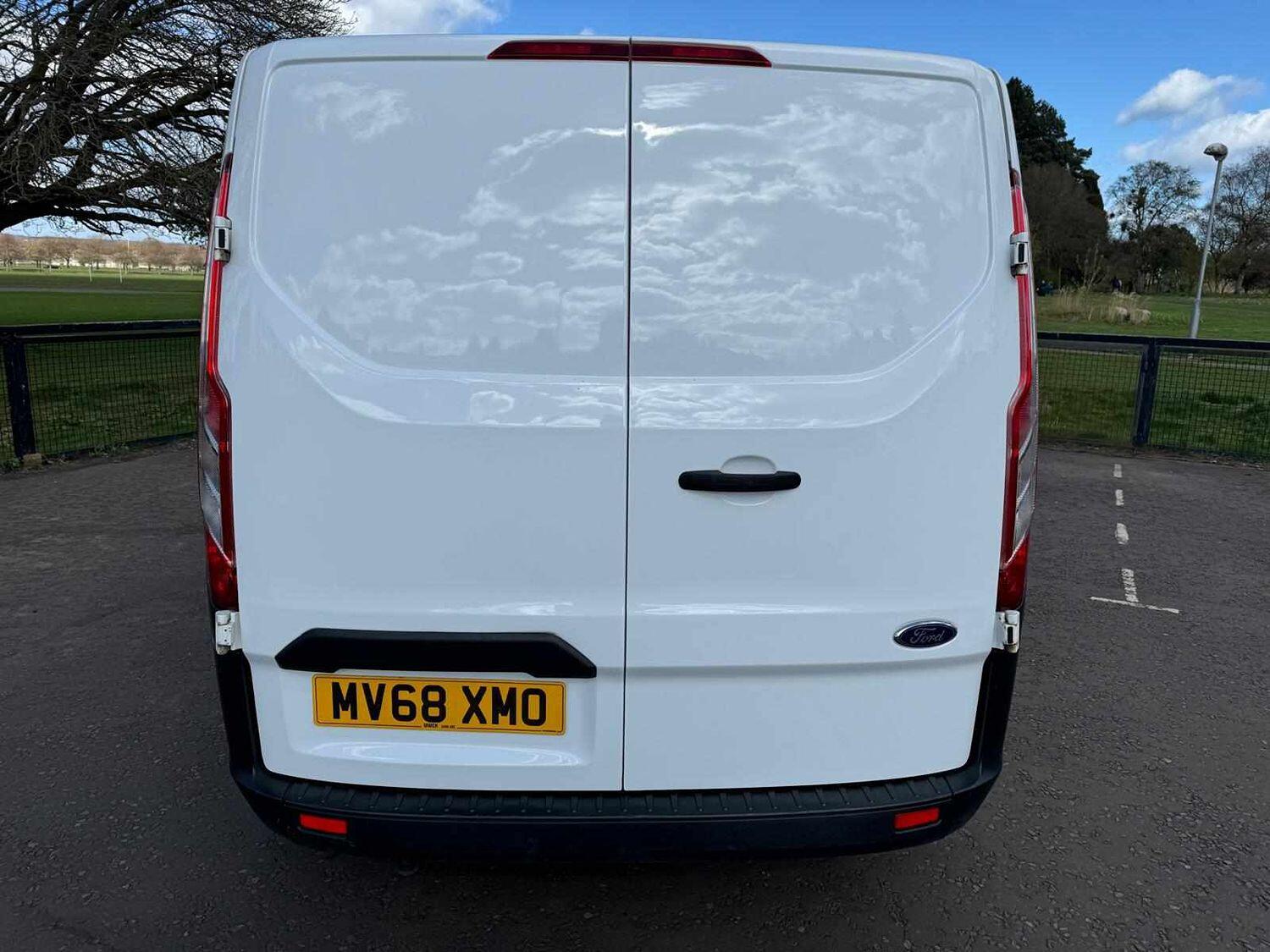 Used Ford Transit Custom 2018 for sale - 77735809: Photo 6