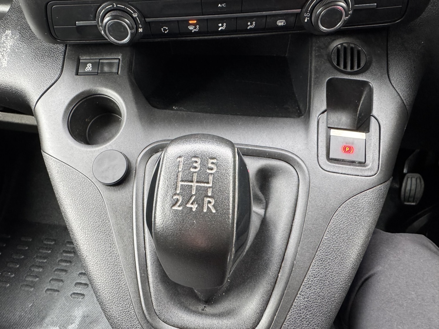 Used Peugeot Partner 2019 for sale - 77735861: Photo 20