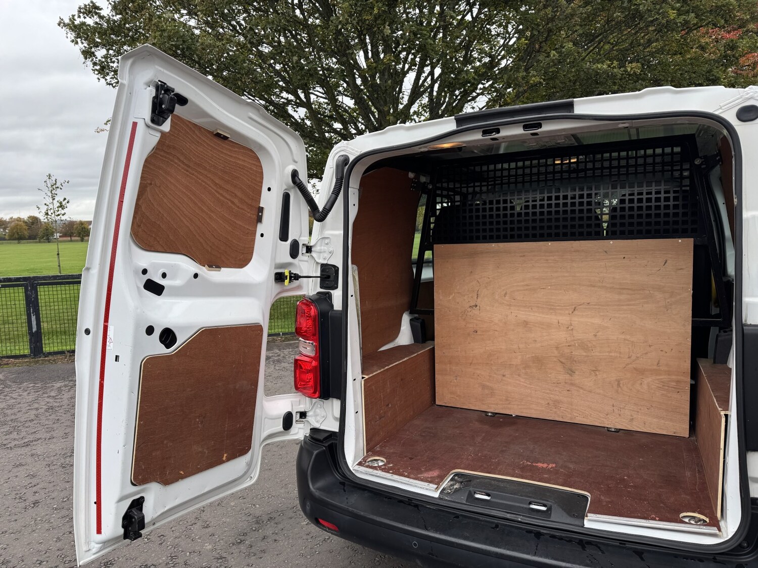 Used Peugeot Expert 2021 for sale - 76149221: Photo 12