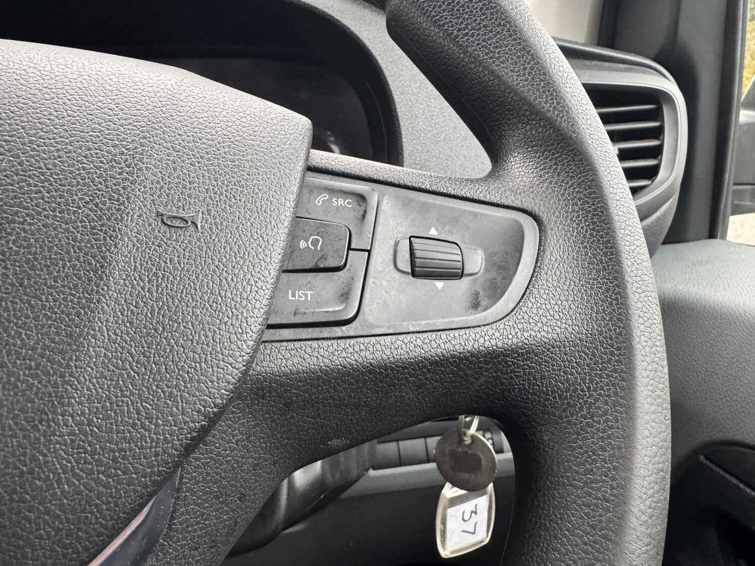 Used Peugeot Expert 2021 for sale - 76149221: Photo 22