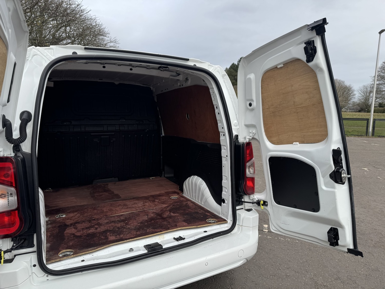 Used Vauxhall Combo 2020 for sale - 77735858: Photo 11