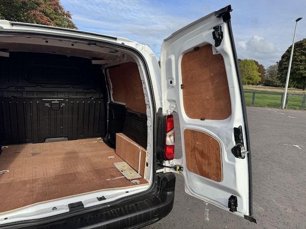 Used Toyota ProAce 2022 for sale - 76305655: Photo 12