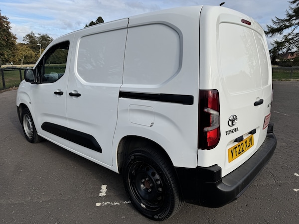 Used Toyota ProAce 2022 for sale - 76305655: Photo 8