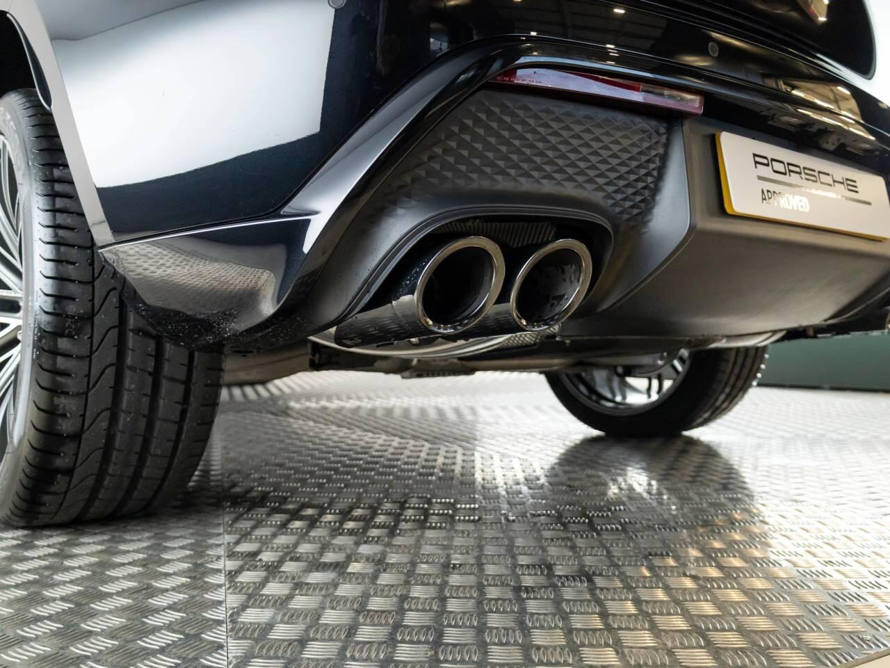 Used Porsche Macan 2025 for sale - 78190258: Photo 11