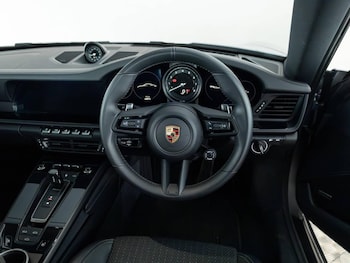 Used Porsche 911 2024 for sale - 77927104: Photo