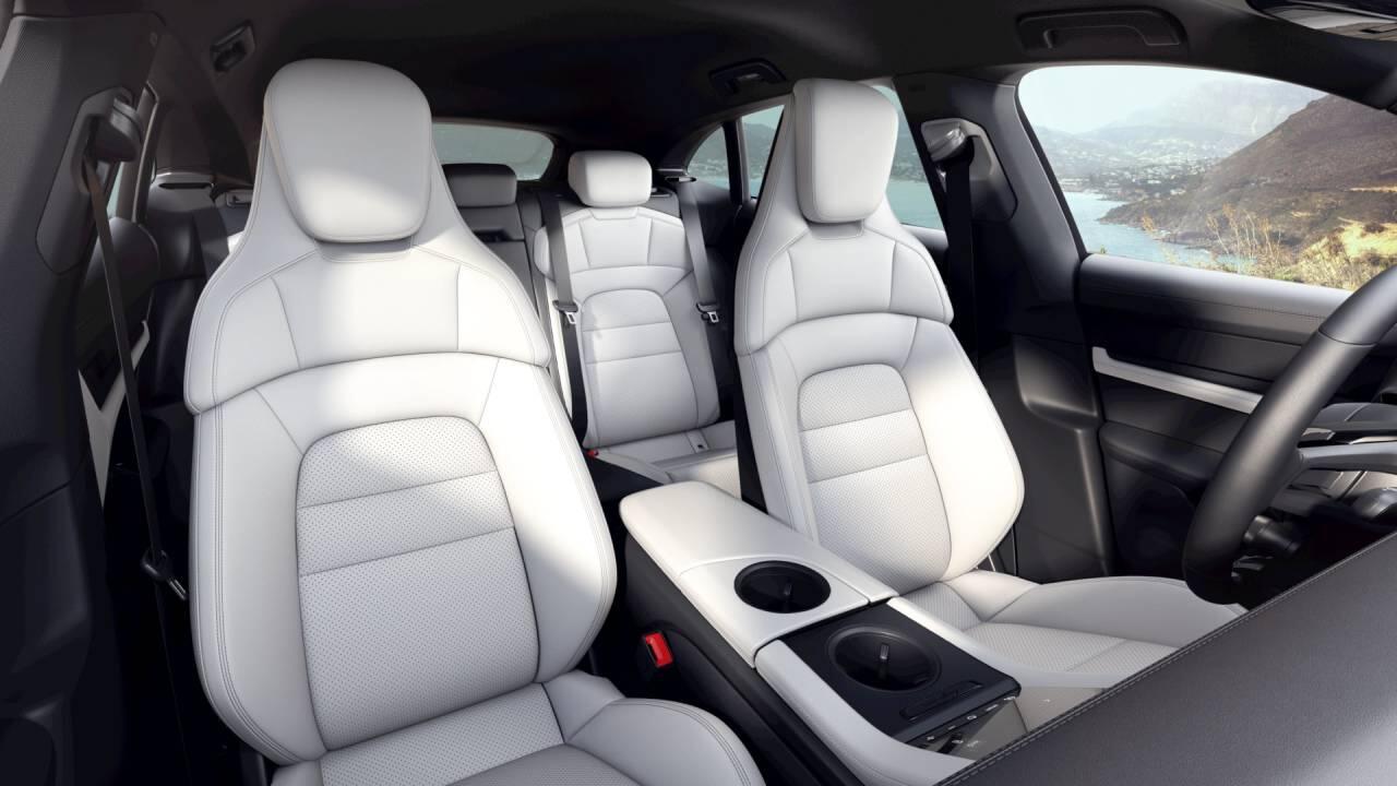 Used Porsche Taycan 2023 for sale - 76717001: Photo 6