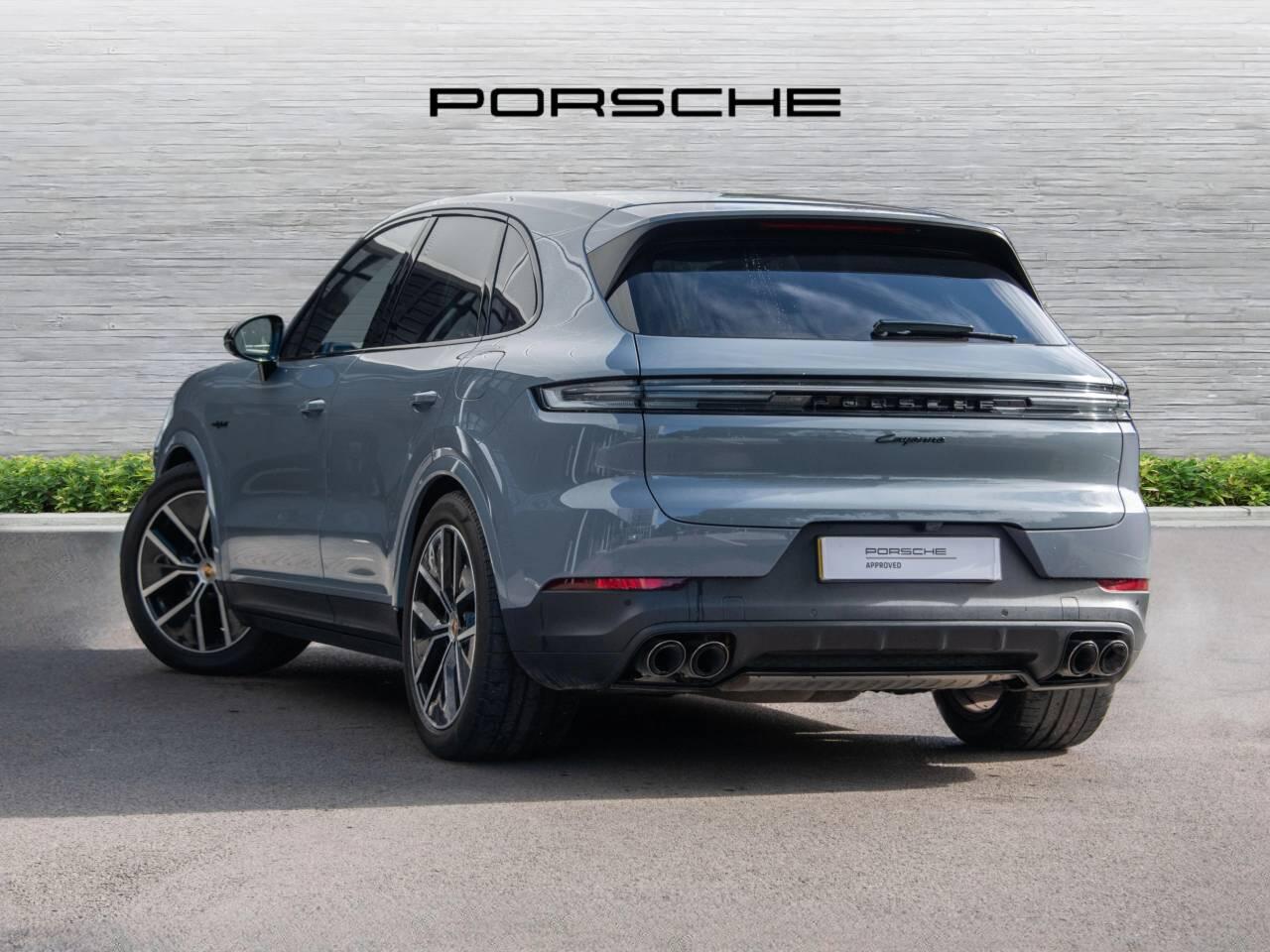 Used Porsche Cayenne 2024 for sale - 77360347: Photo 3
