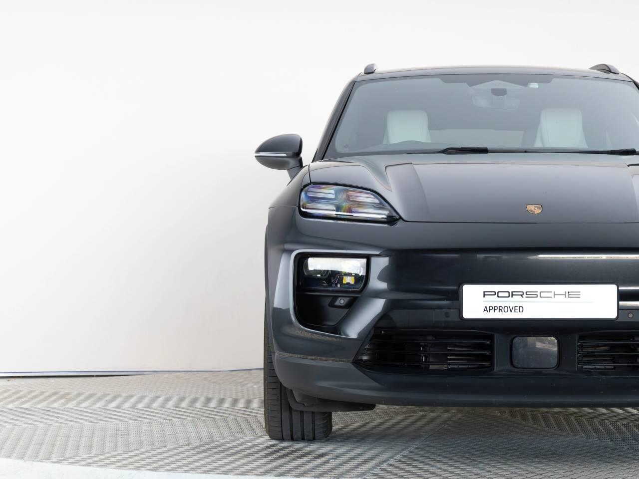 Used Porsche Macan 2025 for sale - 77728867: Photo 9