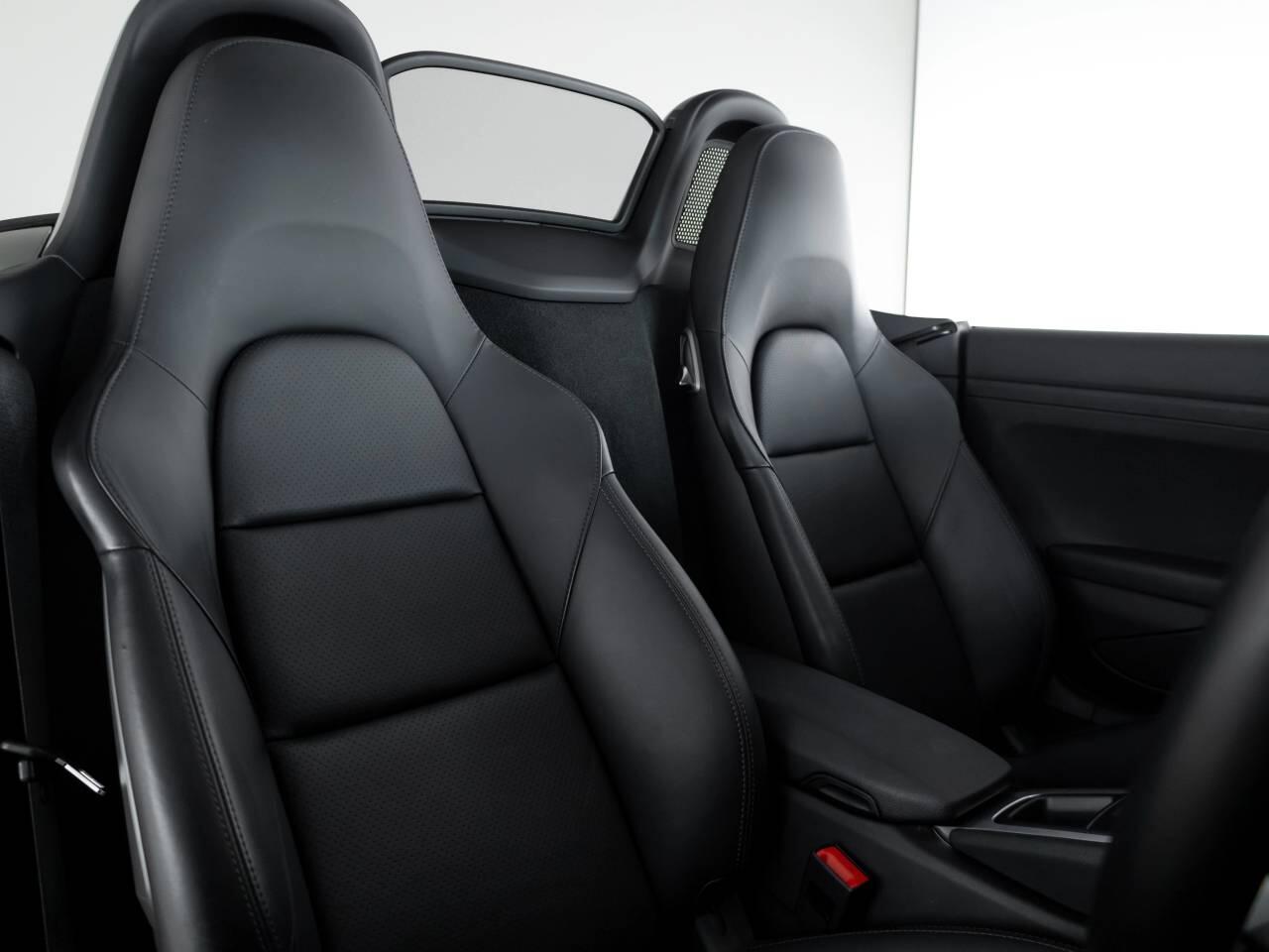 Used Porsche Boxster 2020 for sale - 77972353: Photo 5