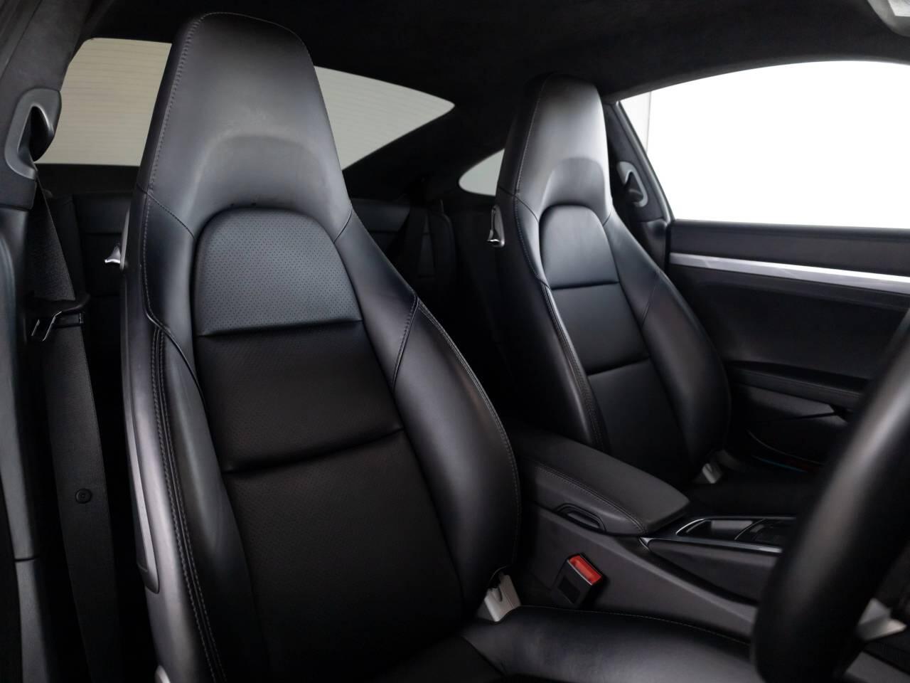 Used Porsche 911 2016 for sale - 76623665: Photo 5