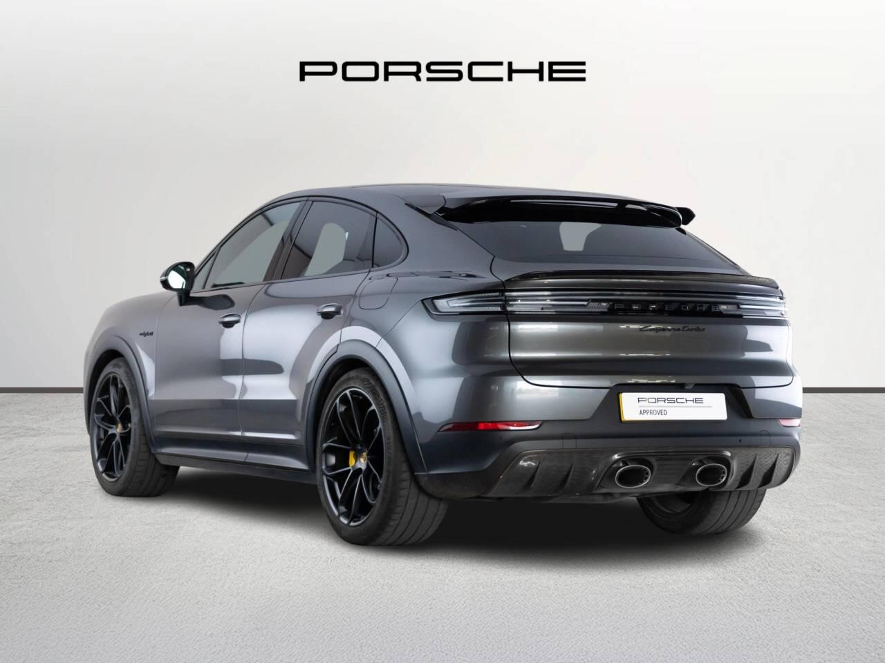 Used Porsche Cayenne 2024 for sale - 76677308: Photo 3