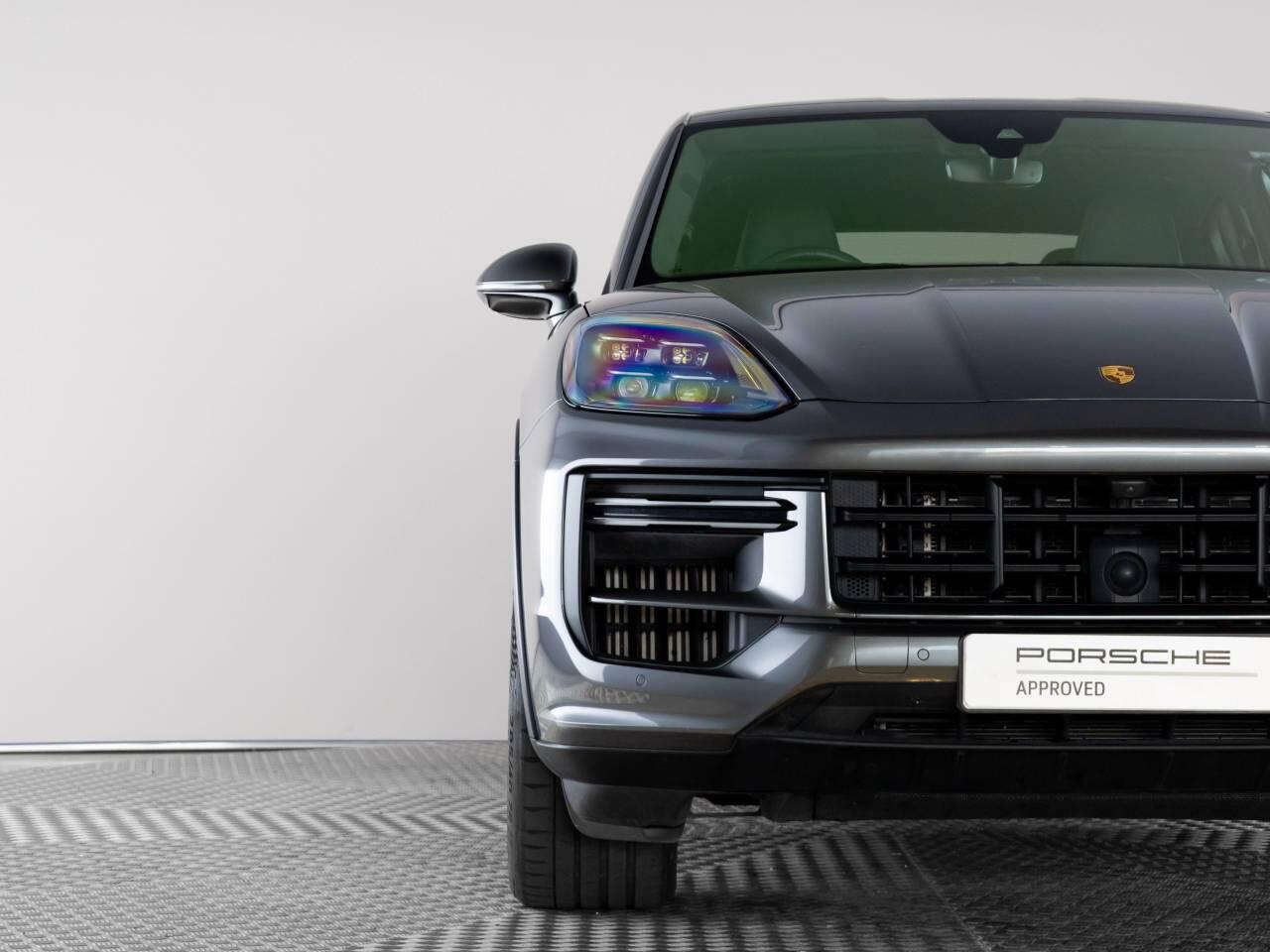 Used Porsche Cayenne 2024 for sale - 76677308: Photo 9